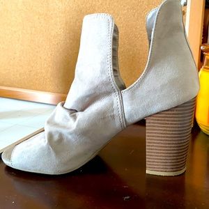 Brash tan, open toed, boot with heel. Size 11. Good condition